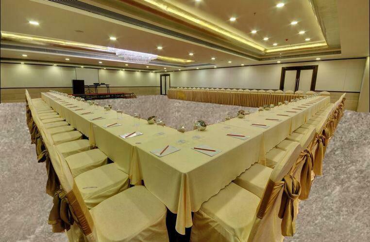 The Laurent And Banon Resort